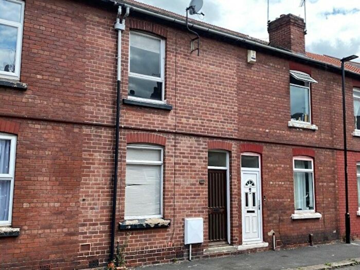 2 Bedroom Terraced House To Rent In Regent Street, Balby, DN4