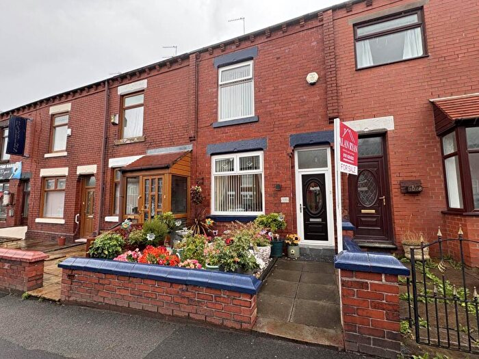 2 Bedroom Terraced House For Sale In Middleton Road, Oldham, OL9