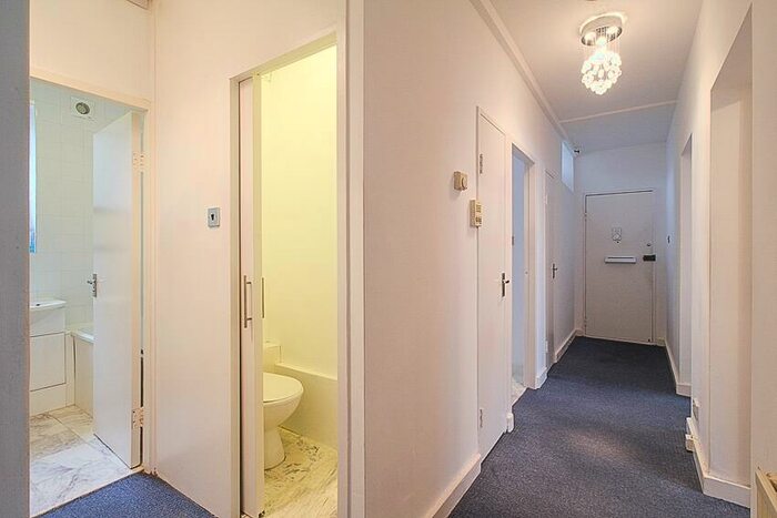 1 Bedroom Flat To Rent In Kings Road, Chelsea, London, SW10