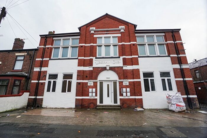 2 Bedroom Flat To Rent In Flapper Fold Lane, Atherton, Manchester, Greater Manchester, M46