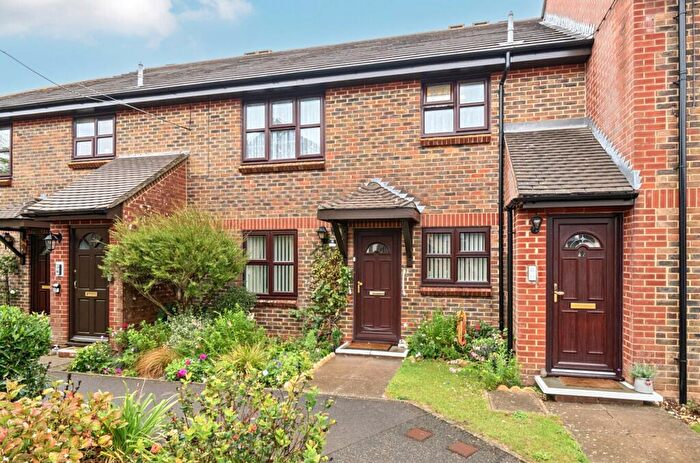 2 Bedroom Retirement Property For Sale In Stein Road, Merrivale Court Stein Road, PO10