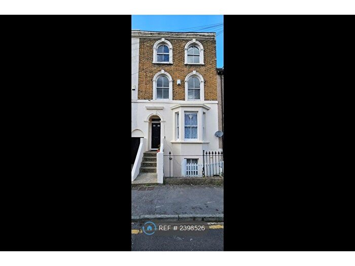 Studio To Rent In Brandon Street, Gravesend, DA11