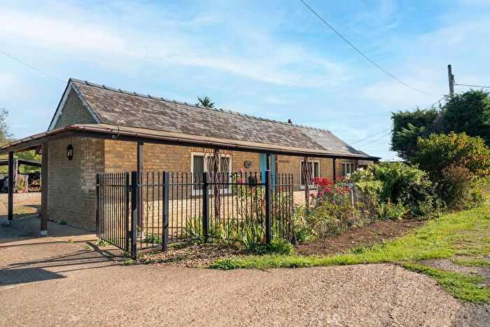 3 Bedroom Detached Bungalow For Sale In Overcote Road, Over, CB24