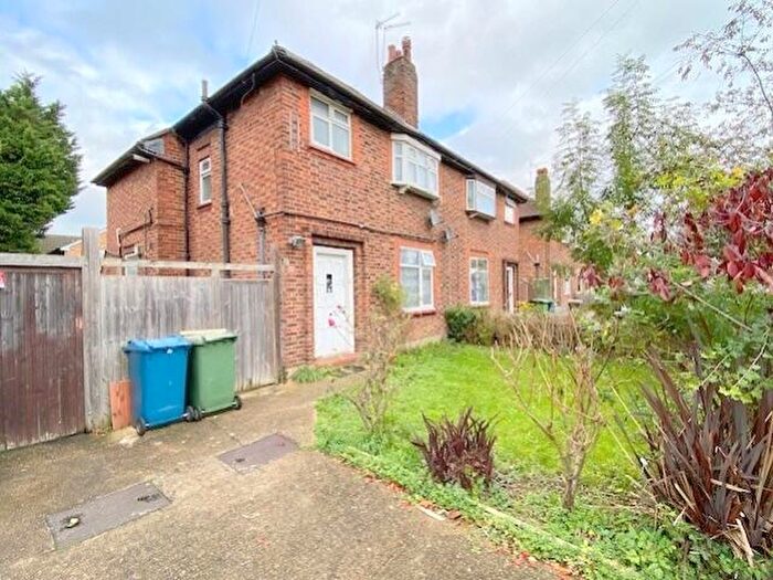 2 Bedroom Maisonette To Rent In Victor Road, Harrow, Middlesex, HA2