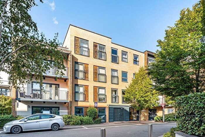 1 Bedroom Flat To Rent In Letchworth Road, Harrow, Stanmore, HA7