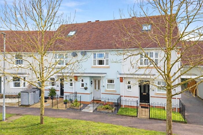 2 Bedroom Terraced House For Sale In Baynard Avenue, Flitch Green, Dunmow, Essex, CM6