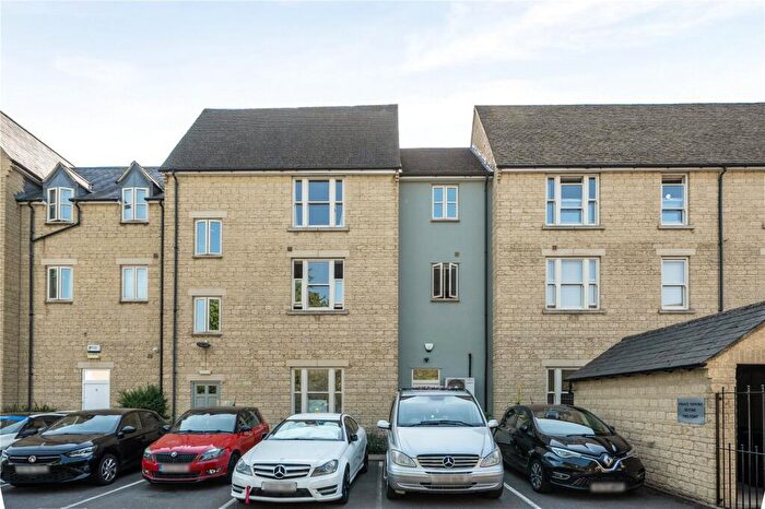 1 Bedroom Apartment For Sale In Mill Walk, Witney, OX28