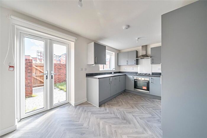 3 Bedroom Town House To Rent In Soar Lane, Leicester, LE3
