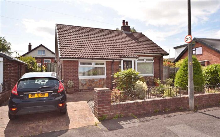 3 Bedroom Detached Bungalow For Sale In Grosvenor Road, Chorley, PR7