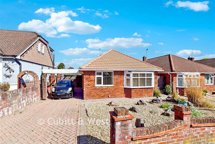 2 Bedroom Detached Bungalow For Sale In Brooklands Road, Havant, Hampshire, PO9