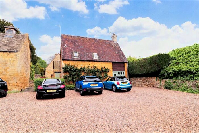 3 Bedroom Barn Conversion To Rent In Stanway Road, Stanton, Broadway, Worcs, WR12