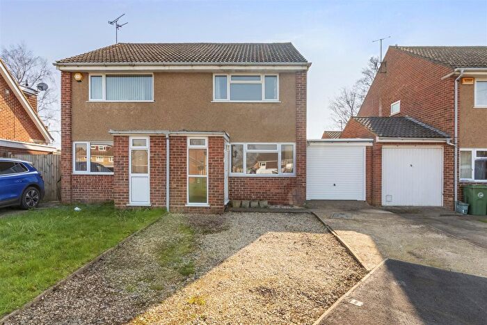 2 Bedroom Semi Detached House To Rent In Rowland Way, Aylesbury, HP19