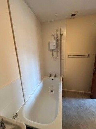 1 Bedroom Flat To Rent In High Street, Shepton Mallet, BA4