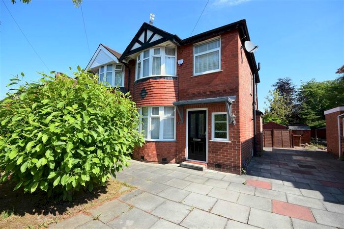 3 Bedroom Semi-Detached House To Rent In Palmer Avenue, Cheadle, SK8