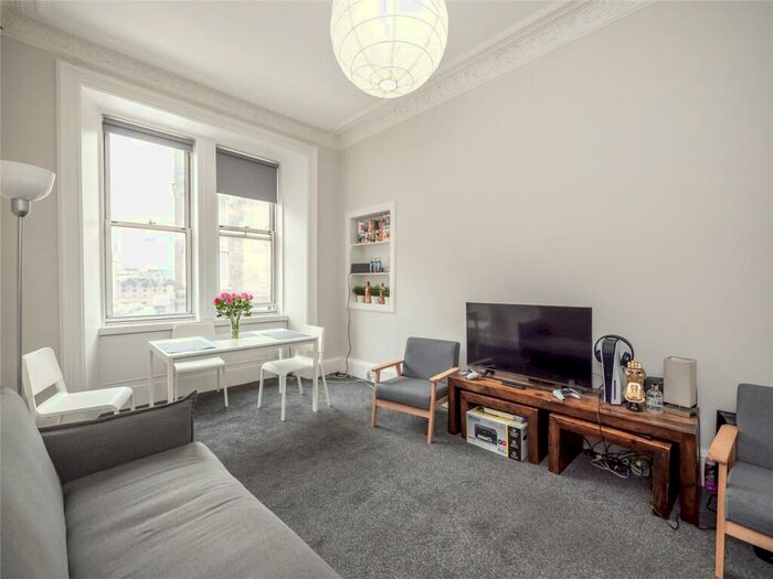 3 Bedroom Flat To Rent In () Gorgie Road, Edinburgh, EH11