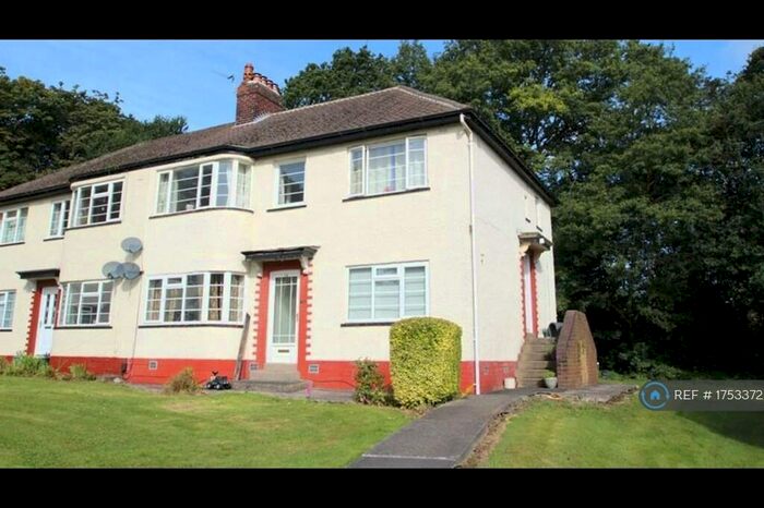 2 Bedroom Flat To Rent In Adel, Leeds, LS16