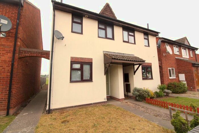 2 Bedroom Semi-Detached House To Rent In Grandstand Road, Hereford, HR4