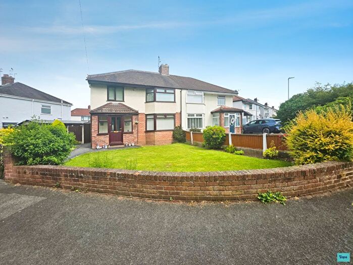 3 Bedroom Semi-Detached House For Sale In Willow Avenue, Liverpool, L36