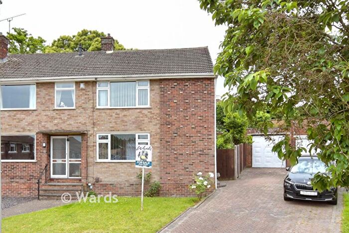 3 Bedroom Semi-Detached House For Sale In Thirlmere Close, Wainscott, Kent, ME2