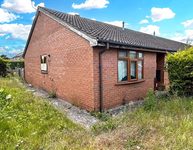 2 Bedroom Bungalow For Sale In Deacon Drive, Scunthorpe, DN15