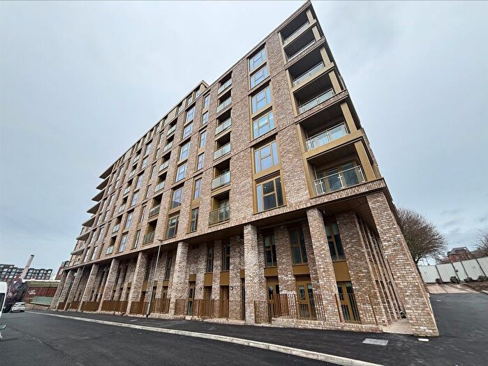 1 Bedroom Flat To Rent In Brassey Street, Liverpool, L8