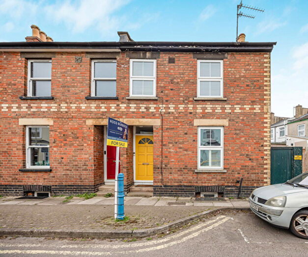 3 Bedroom Semi Detached House For Sale In Marle Hill Road, St. Pauls, Cheltenham, GL50