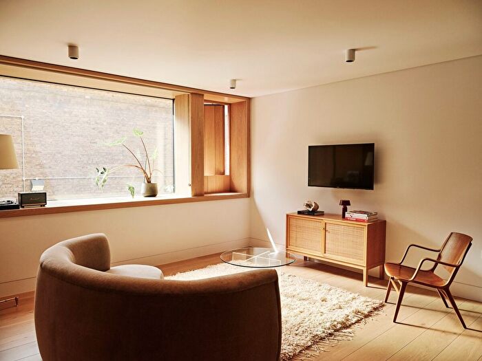 1 Bedroom Flat To Rent In Marylebone, W1B