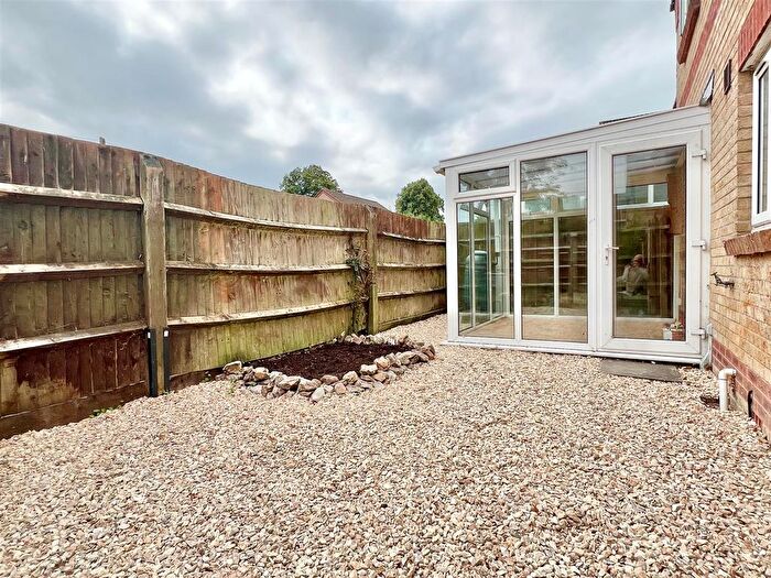 2 Bedroom End Of Terrace House To Rent In The Cricketers, Axminster, EX13