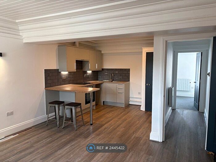 1 Bedroom Flat To Rent In New Castle Street, Merthyr Tydfil, CF47