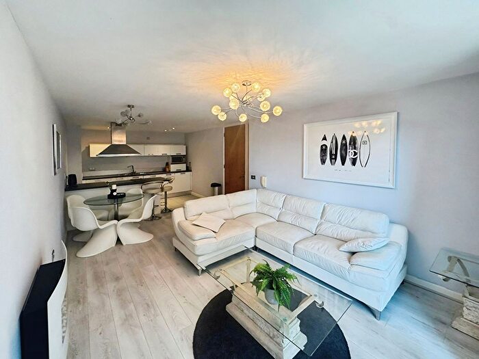 2 Bedroom Flat To Rent In Melia House, Hornbeam Way, Manchester, Greater Manchester, M4