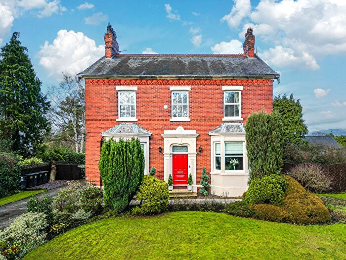 5 Bedroom Detached House For Sale In Bond Villa, North Road, Bretherton, PR26