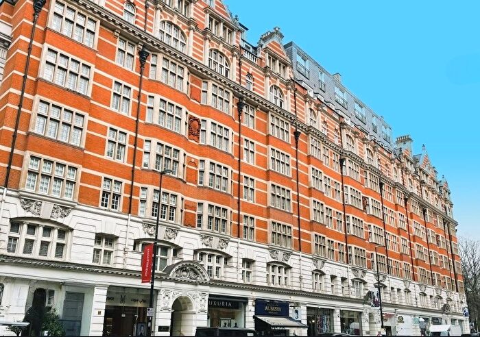 2 Bedroom Flat To Rent In Parkside, Knightsbridge, London, SW1X