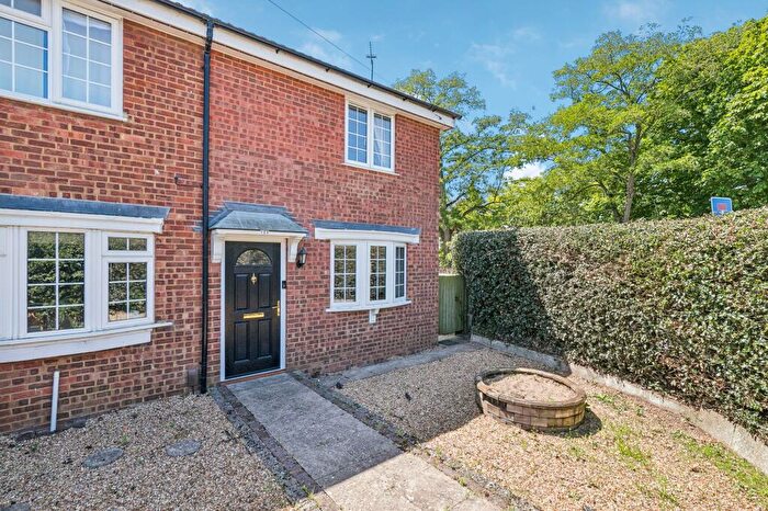2 Bedroom End Of Terrace House For Sale In Ampthill Road, Maulden, MK45