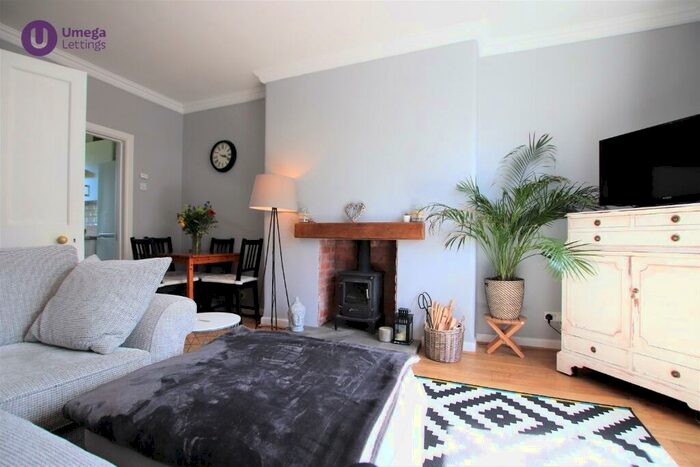 2 Bedroom Flat To Rent In Loganlea Gardens, Restalrig, Edinburgh, EH7