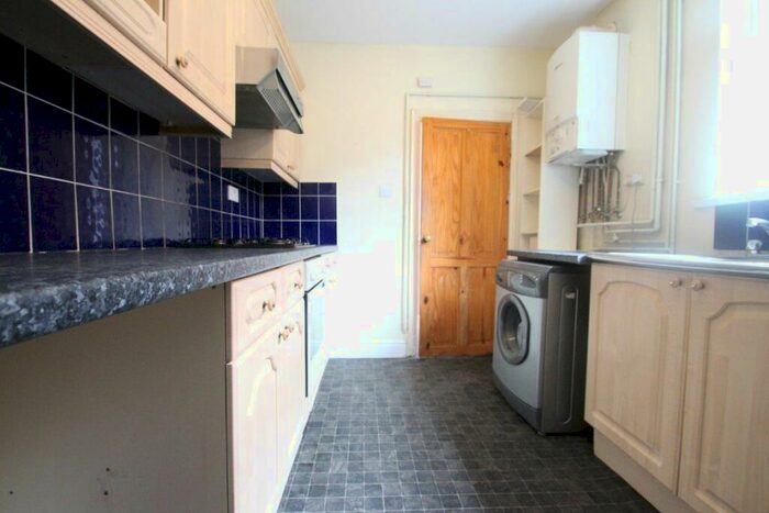 4 Bedroom Terraced House To Rent In Lorne Road, Leicester, LE2