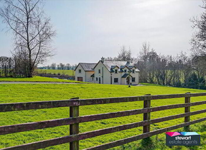 5 Bedroom Detached House For Sale In Monree Road, Donaghcloney, BT66