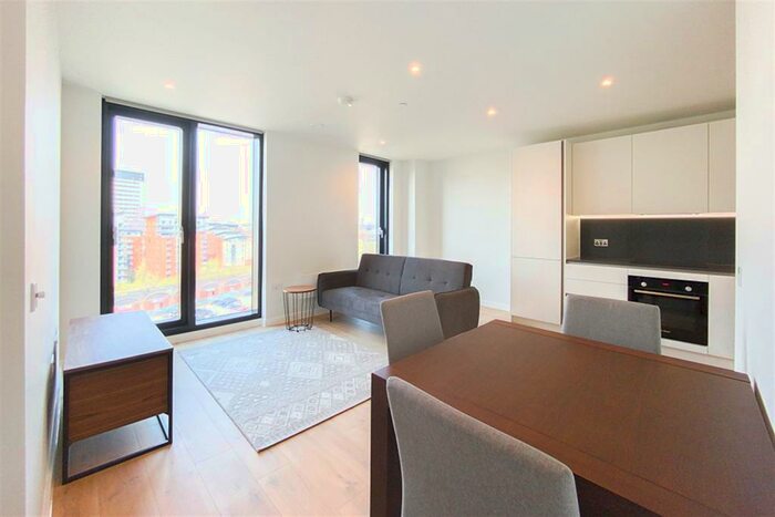 1 Bedroom Apartment To Rent In The Stile, Meadowside, M4