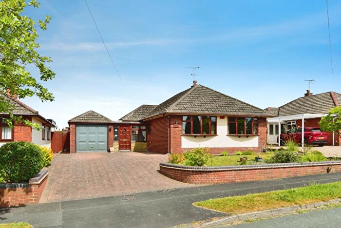 3 Bedroom Bungalow For Sale In Brattswood Drive, Church Lawton, Stoke-on-Trent, Cheshire, ST7
