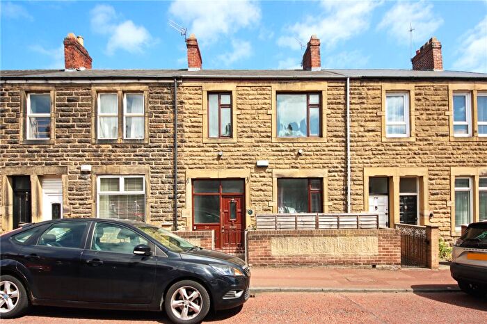 4 Bedroom Terraced House For Sale In York Street, Pelaw, Gateshead, NE10