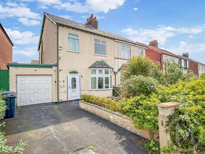 3 Bedroom Semi-Detached House For Sale In North Drive, Bispham, FY5