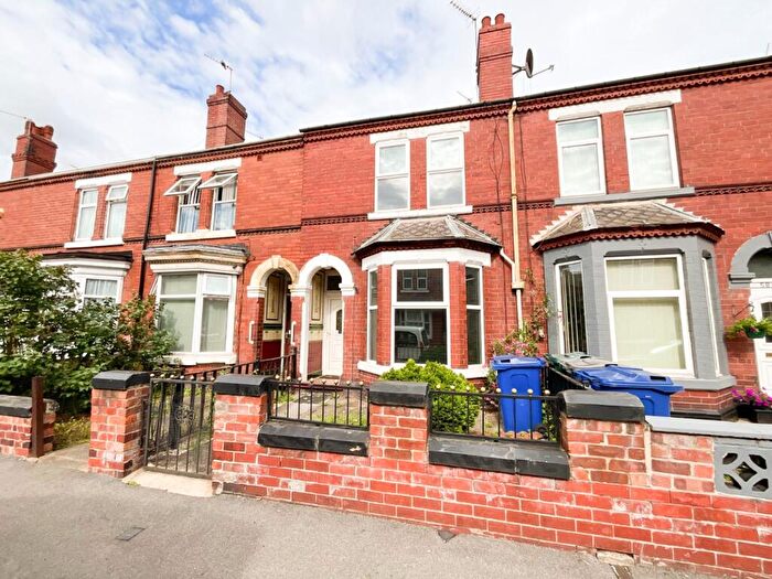 3 Bedroom Terraced House To Rent In Elmfield Road, Doncaster, DN1