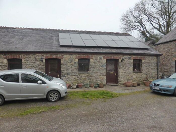 4 Bedroom Property To Rent In Whitland, Carmarthenshire, SA34