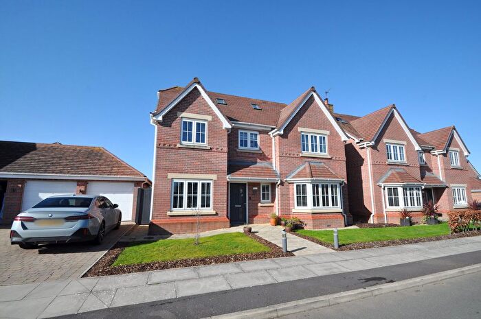 5 Bedroom Detached House For Sale In Thistledown Drive, Hightown, L38