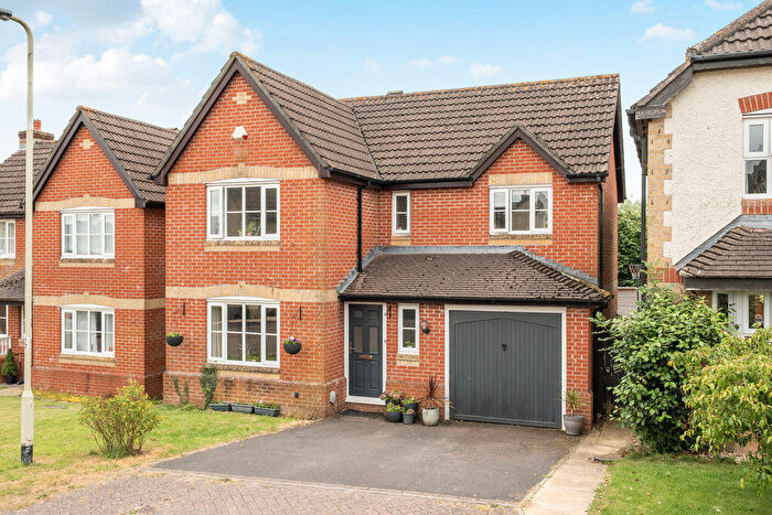 4 Bedroom Detached House For Sale In Logan Way, Hemyock, EX15