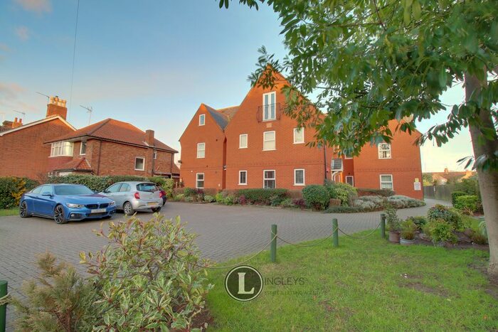 2 Bedroom Flat To Rent In Cauldwell Hall Road, Ipswich IP4