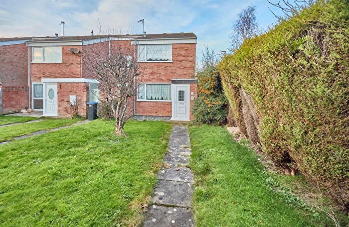 2 Bedroom Terraced House For Sale In Azalea Drive, Burbage, Hinckley, LE10