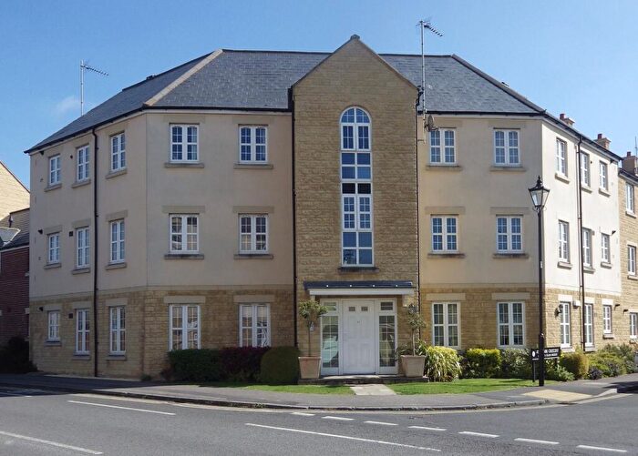 2 Bedroom Apartment To Rent In Woodford Way, Witney, Oxfordshire, OX28