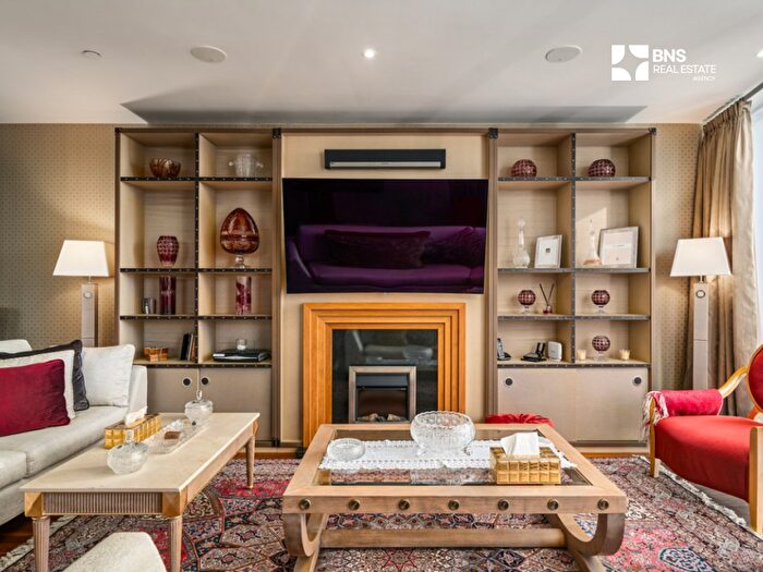 3 Bedroom Flat To Rent In Juniper Drive, Battersea Reach, London, SW18