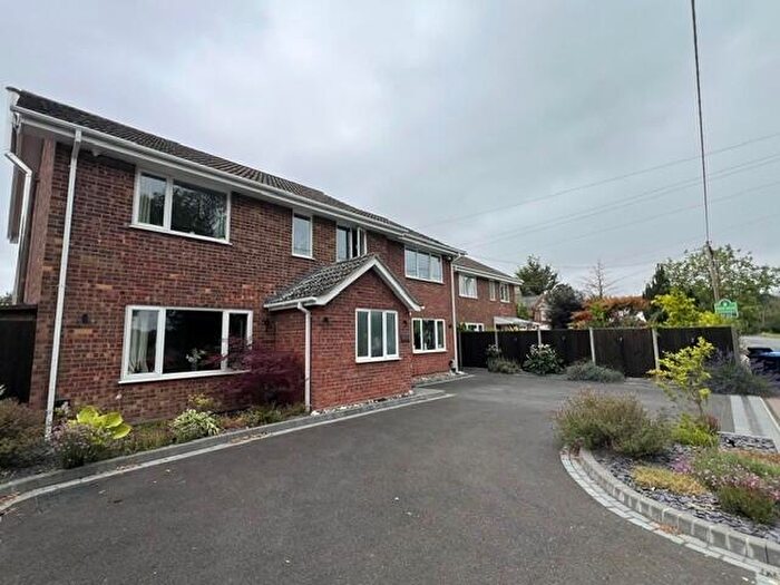 4 Bedroom House To Rent In The Street, Weybread, Diss, IP21