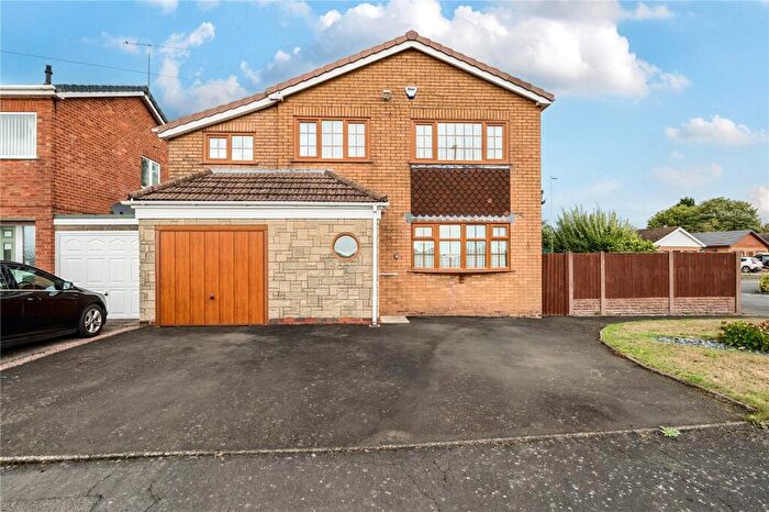 4 Bedroom Detached House For Sale In Windsor Drive, Stourport-on-Severn, Worcestershire, DY13